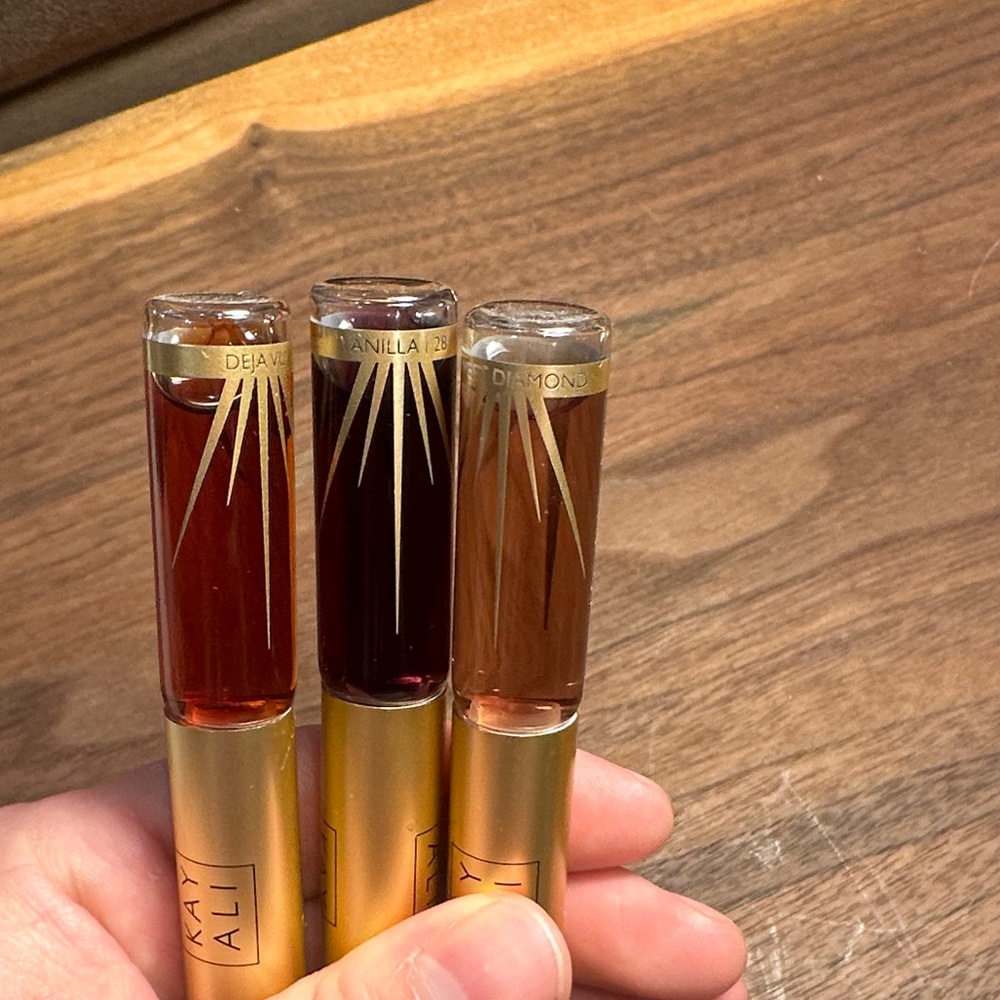 Kayali Dou Travel Perfume Bundle - Picture 2 of 3